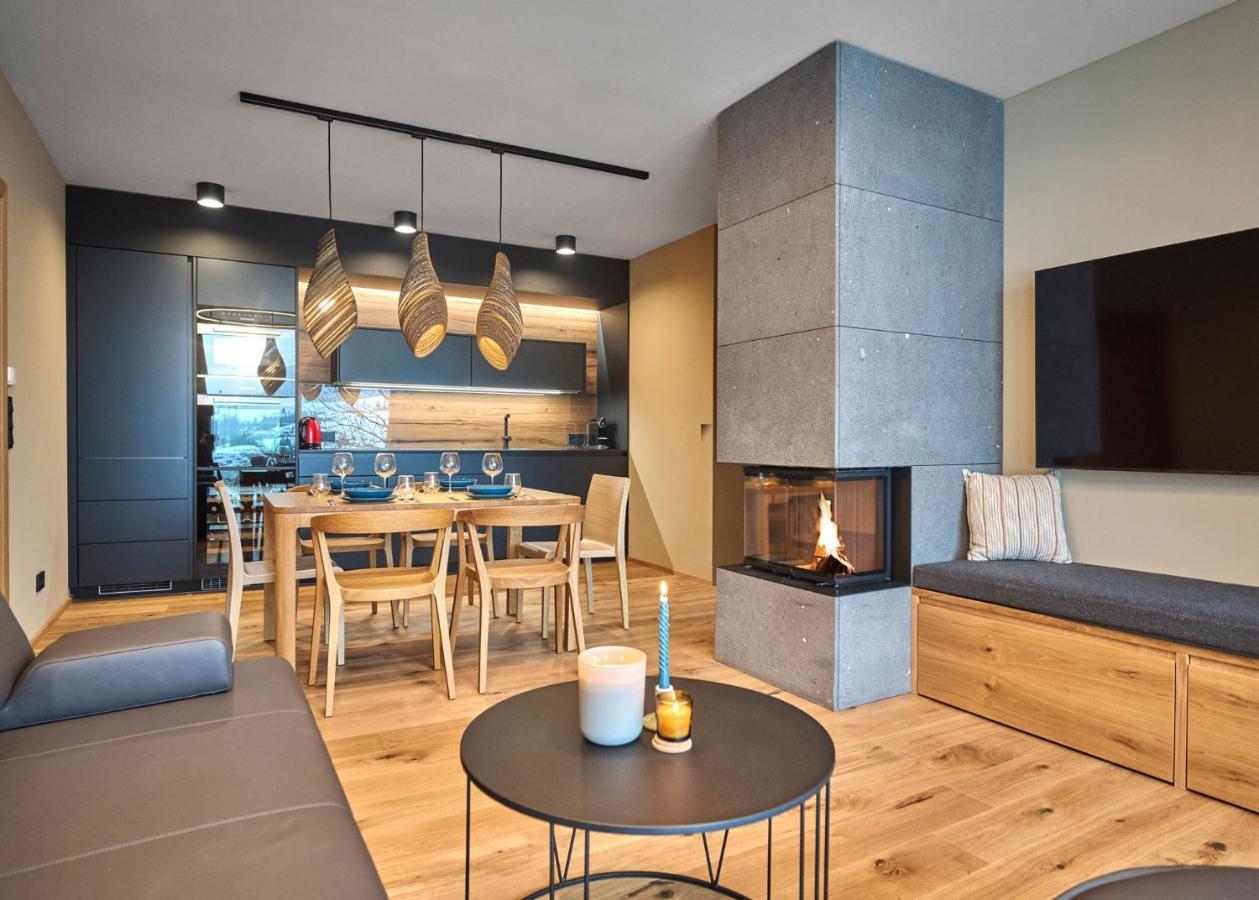 Hill - 73 By Aa Homes Apartment *