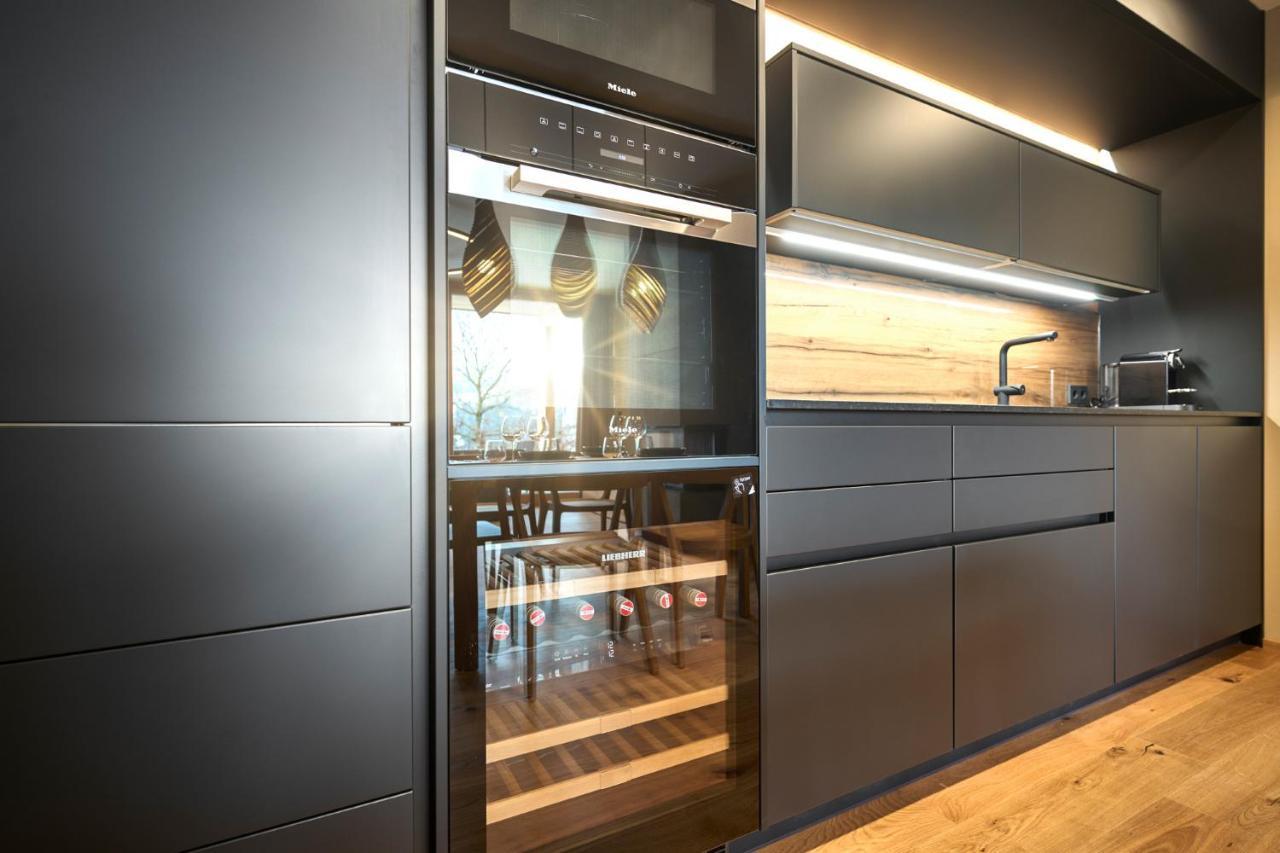 Hill - 73 By Aa Homes Apartment *